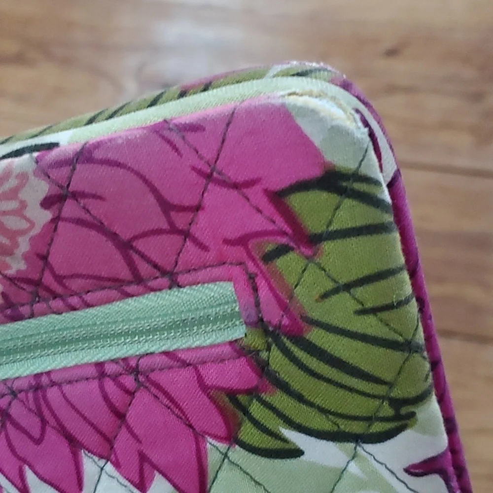 Vera Bradley clasp rectangle wallet